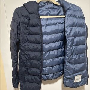 Packable Uniqlo puffer jacket